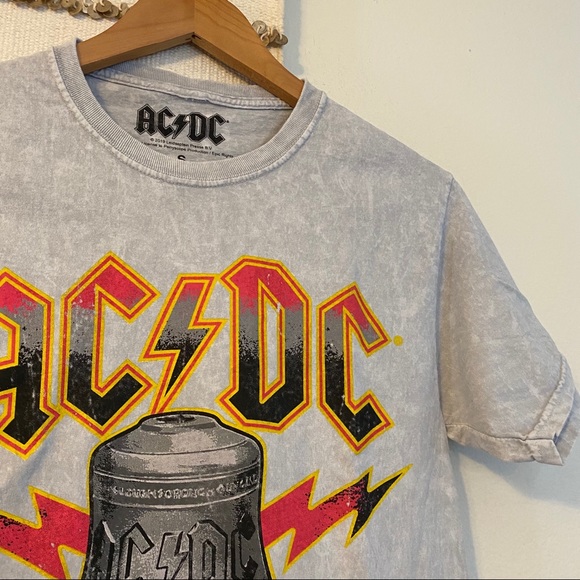 AC/DC | Boutique NWT Acid Wash Retro Band Tee - Picture 3 of 5